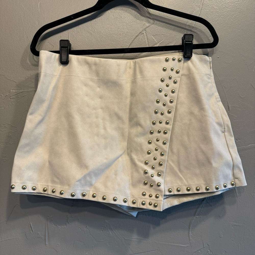 Free People Cream Studded Skort Size 12